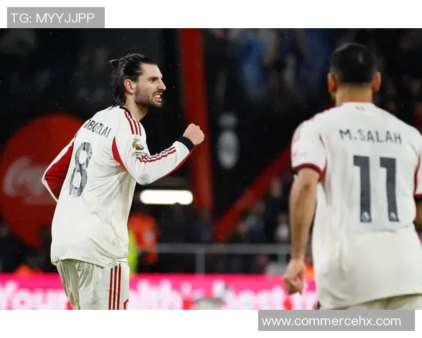 皇马主帅宣布引进新球员，加强中场实力助力球队夺冠